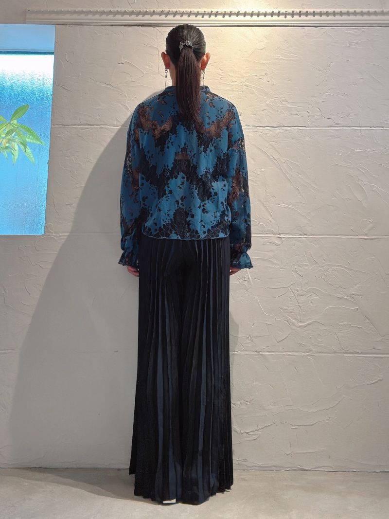 Blue×Blackレースブラウス