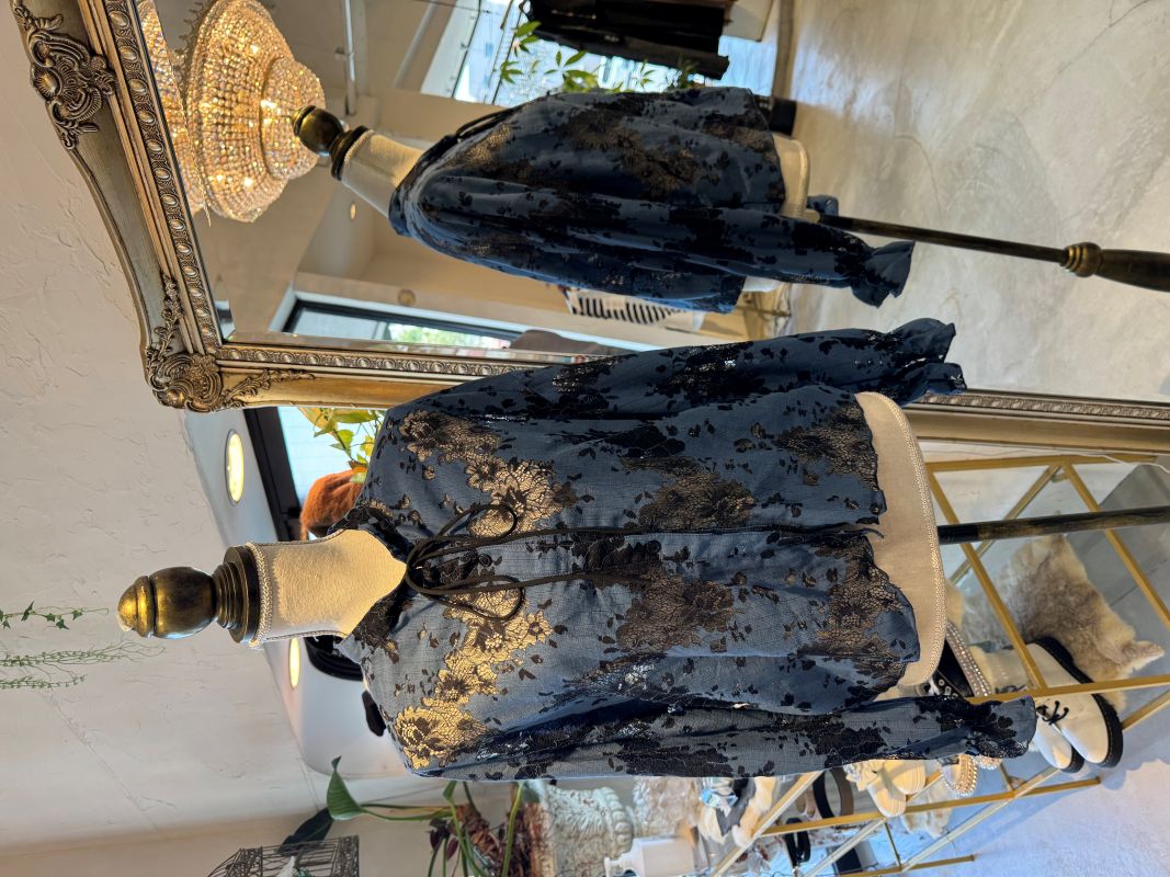 Blue×Blackレースブラウス