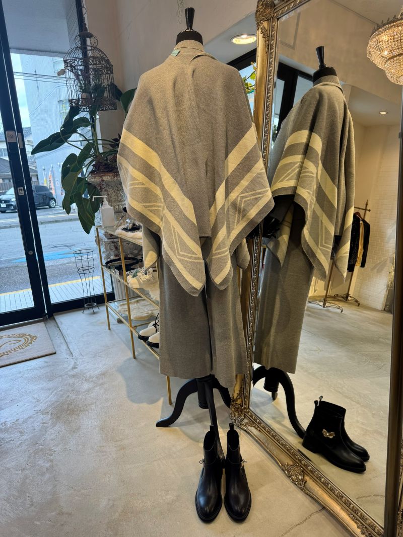 Capeショール＋ニット＋ニットパンツ3点Set