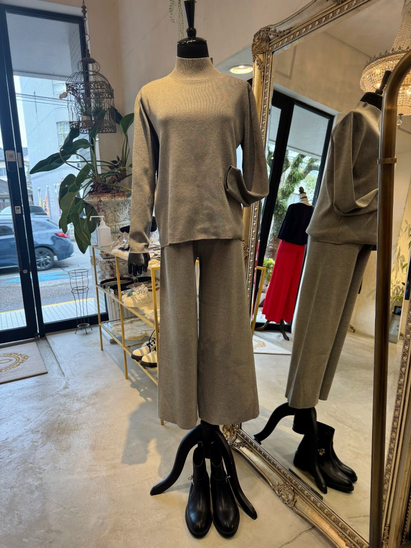 Capeショール＋ニット＋ニットパンツ3点Set