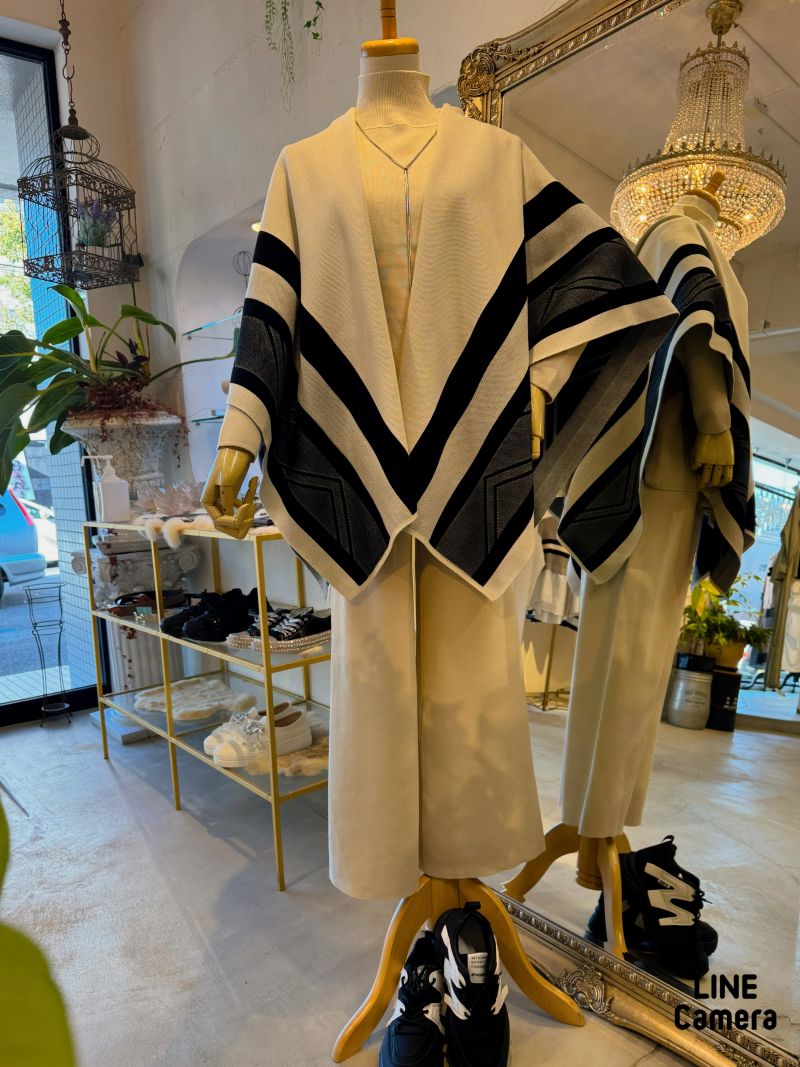 Capeショール＋ニット＋ニットパンツ3点Set