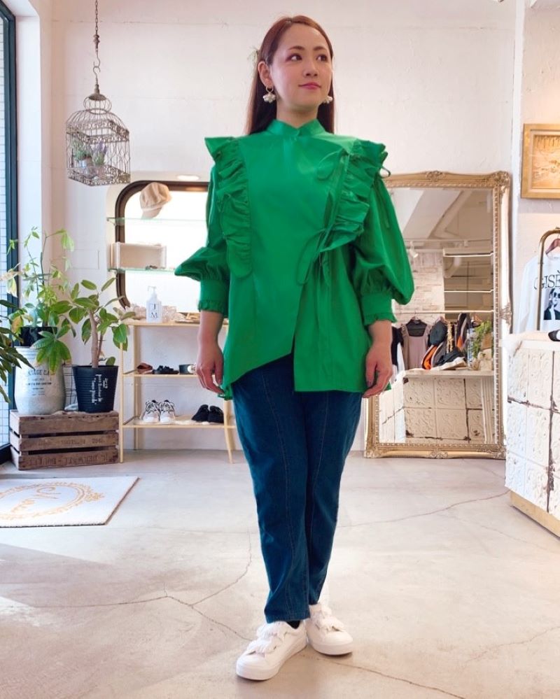 Sideフリルリボンブラウス