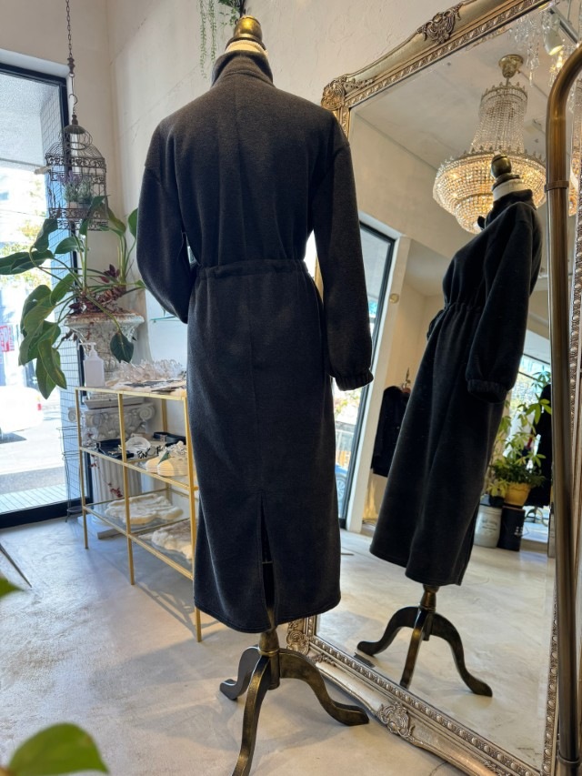 ShapeZipperボアワンピース