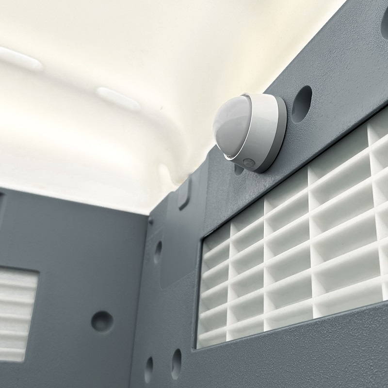 センサーライト電池式(丸型)