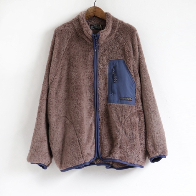 essay レトロカーディガン 