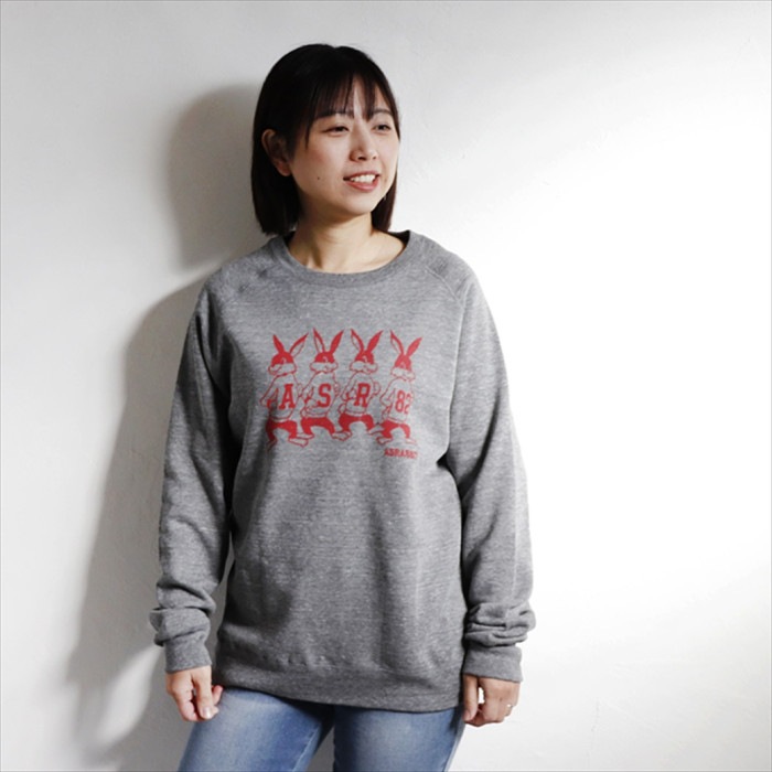 4匹うさぎプリント 裏起毛 トレーナー