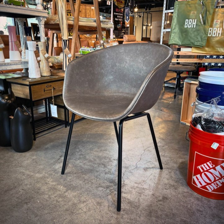 美品　ダイニングアームチェアー 989 アームチェア DGL | チェア,ダイニングチェア | | ブームス