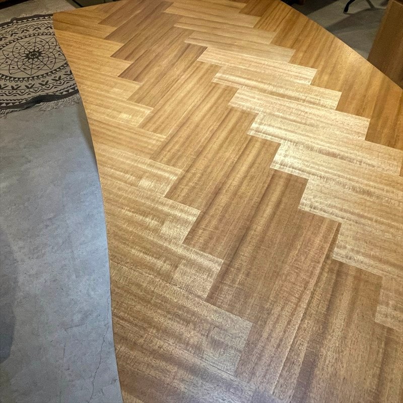 キアラ ヘリンボーン柄ダイニングテーブル | テーブル,ダイニング