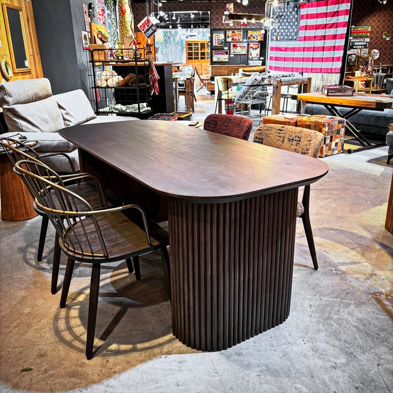 ���ڥ� �����˥󥰥ơ��֥�ʥ���������ġ�