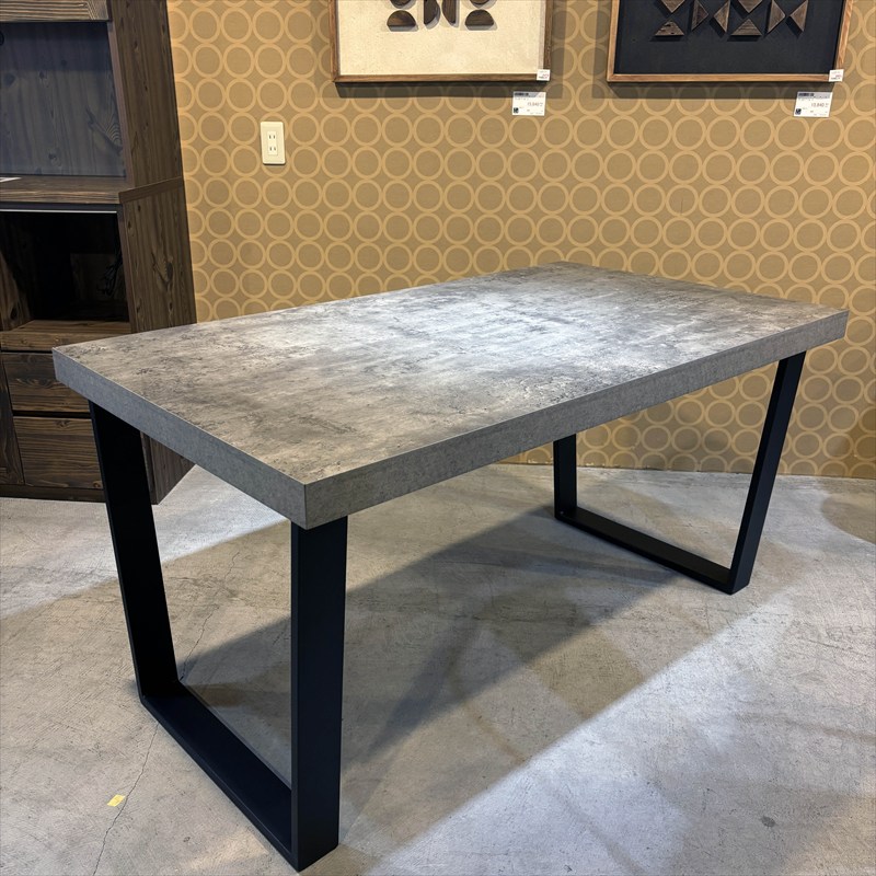 �ޡ��٥� �����˥󥰥ơ��֥�ʥ��顼����ġ�