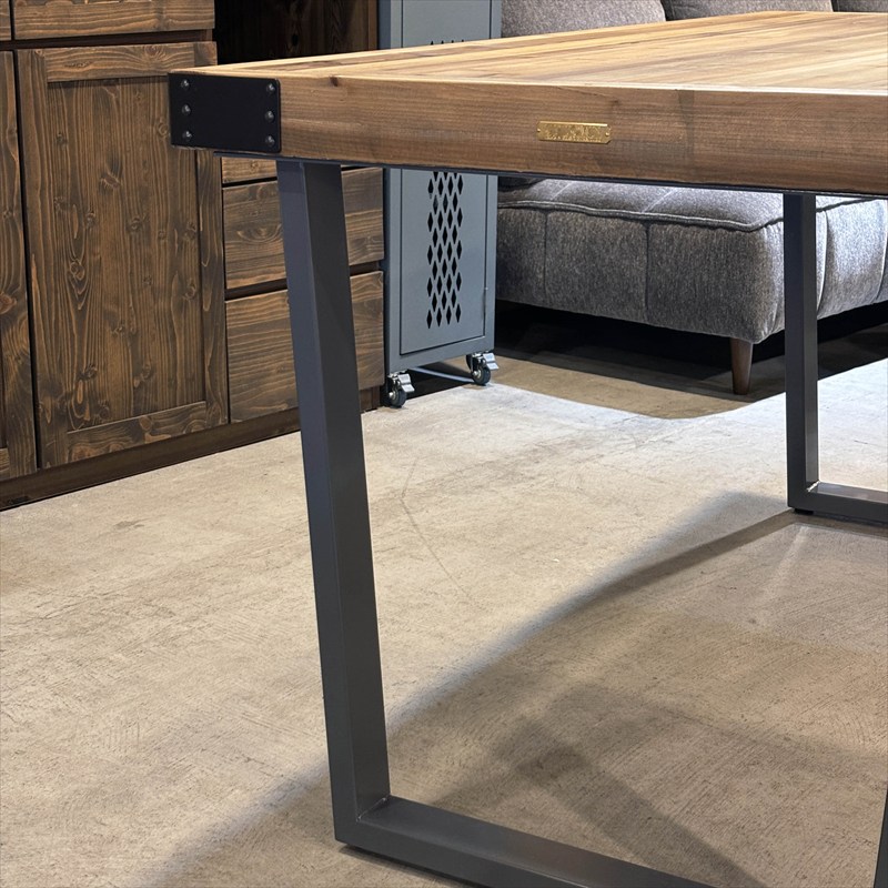 �ס��꡼ ����եȥޥ�ơ��֥�