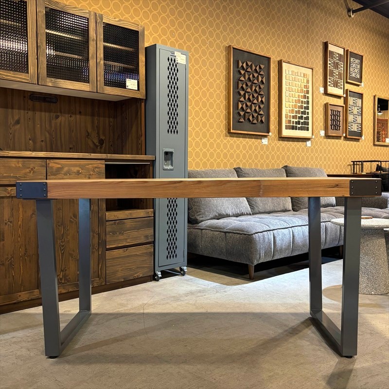 �ס��꡼ ����եȥޥ�ơ��֥�