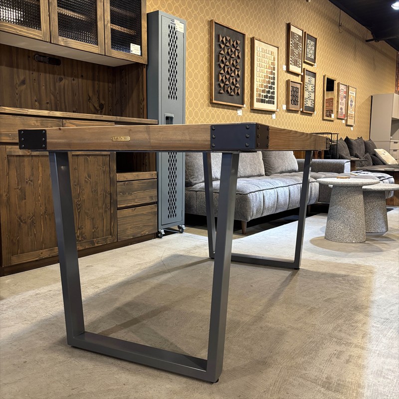 �ס��꡼ ����եȥޥ�ơ��֥�