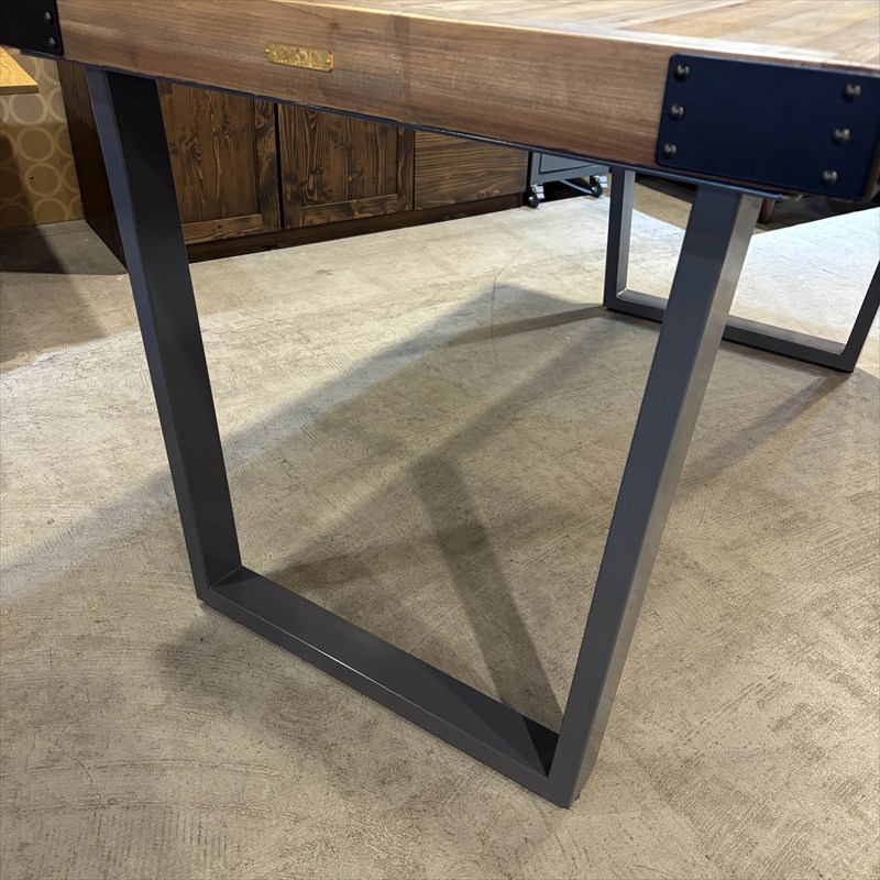 �ס��꡼ ����եȥޥ�ơ��֥�