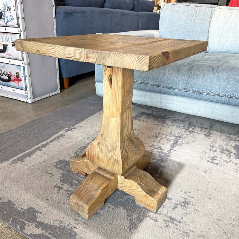 �饳�� �����ɥơ��֥�