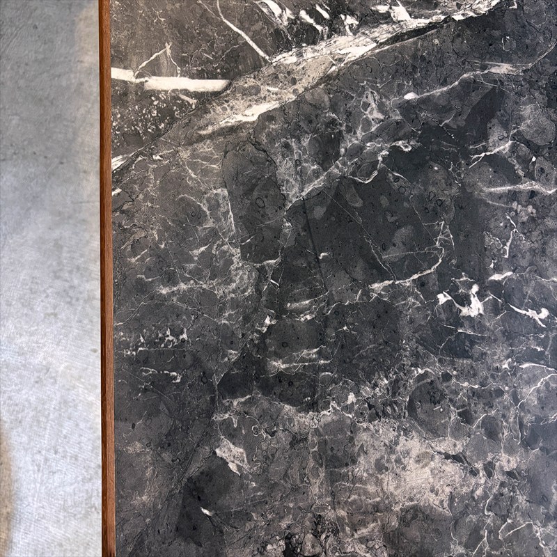 �ƥ�� �����˥󥰥ơ��֥�ʥ��顼������������ġ�