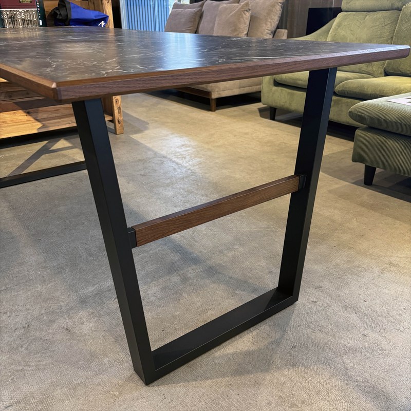 �ƥ�� �����˥󥰥ơ��֥�ʥ��顼������������ġ�