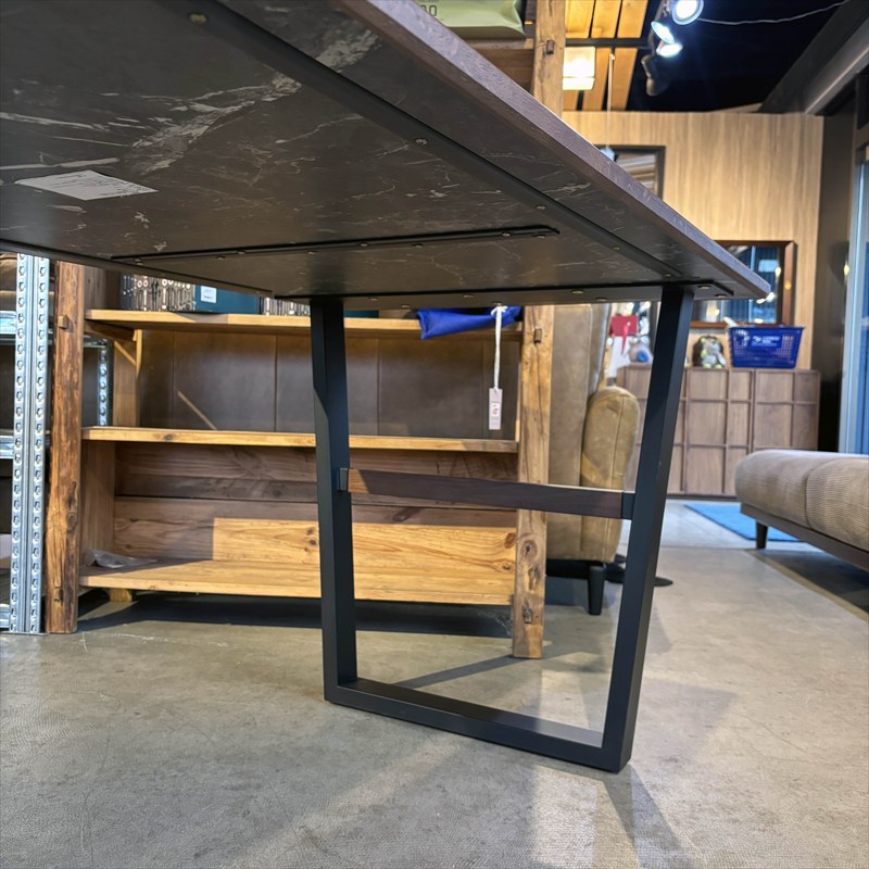 �ƥ�� �����˥󥰥ơ��֥�ʥ��顼������������ġ�