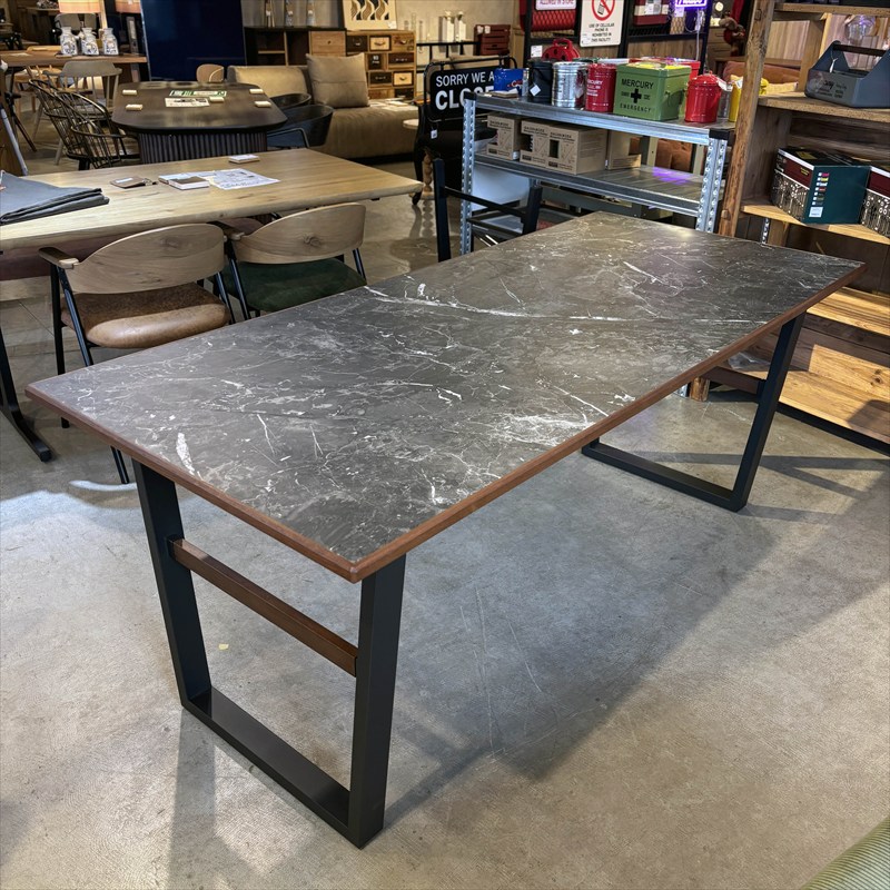 �ƥ�� �����˥󥰥ơ��֥�ʥ��顼������������ġ�