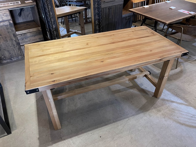 �ס��꡼ 160�����˥󥰥ơ��֥�