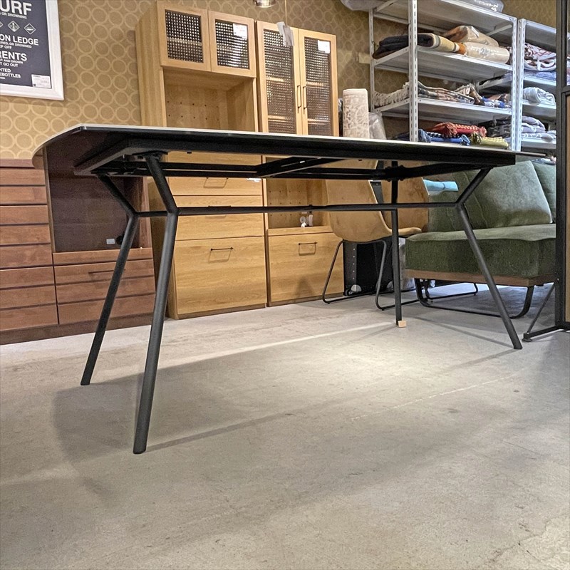 ���� �����˥󥰥ơ��֥�ʥ��󥯥꡼������