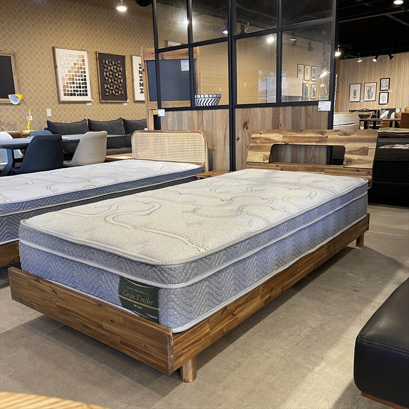 �쥬������ŷ���ڥ���������˥٥åɥե졼��ڥ���������ġ�