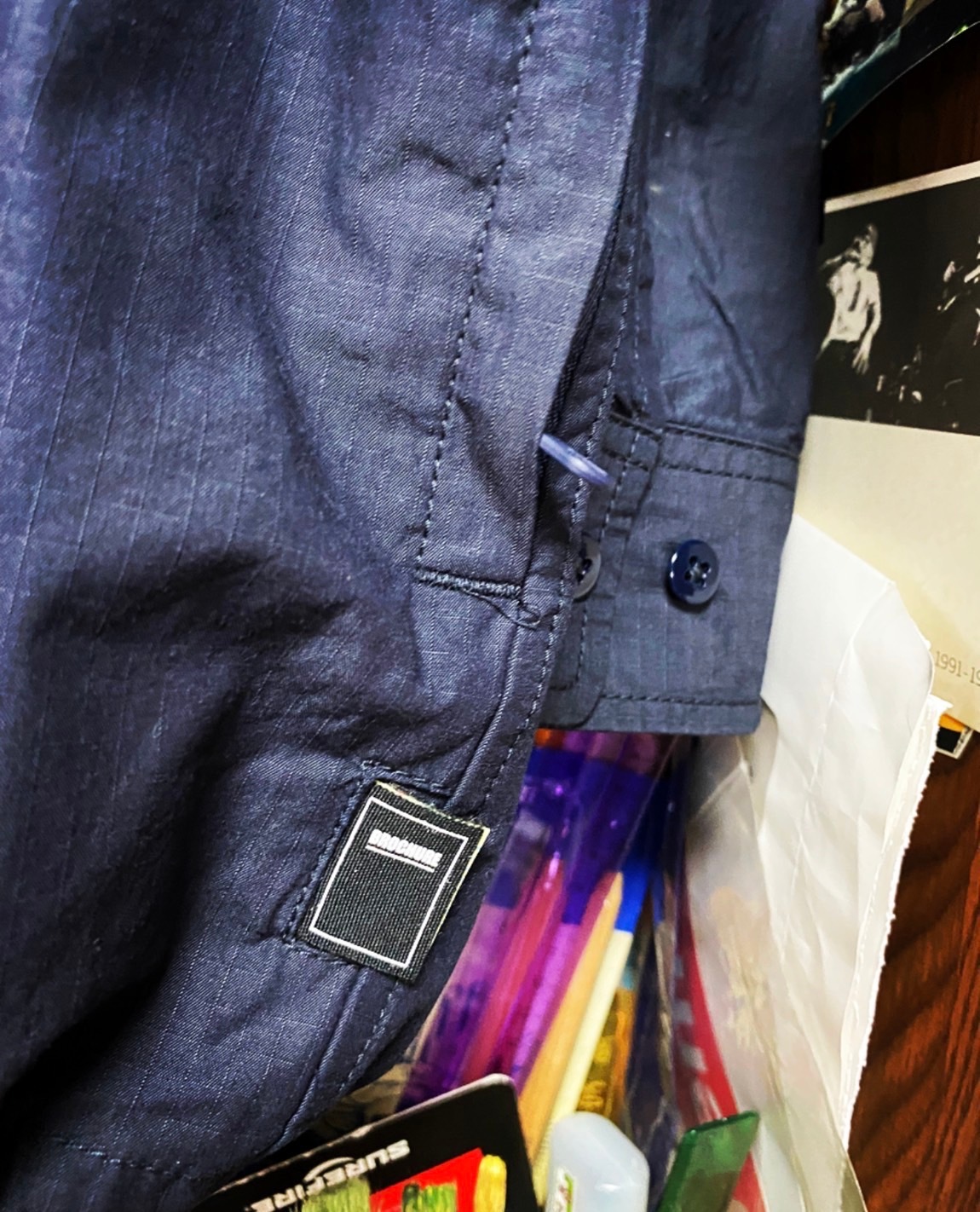 BROCHURE FLAG SHIRTS