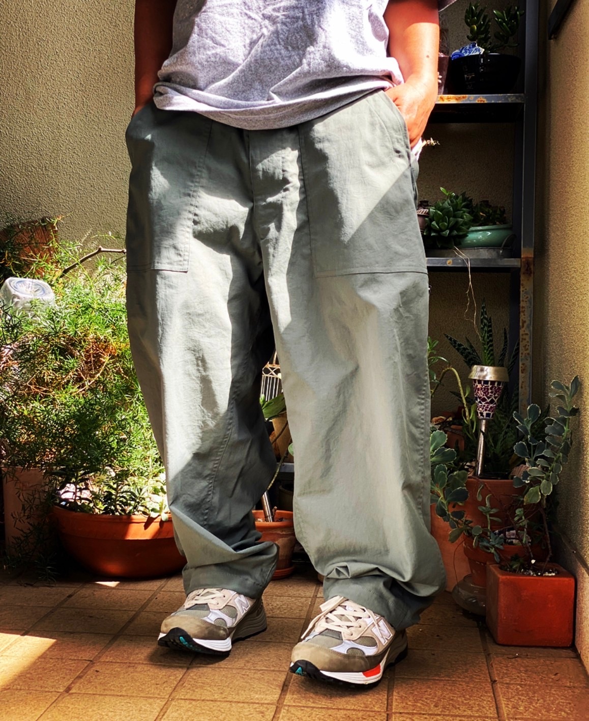 BROCHURE STRONG FATIGUE PANTS