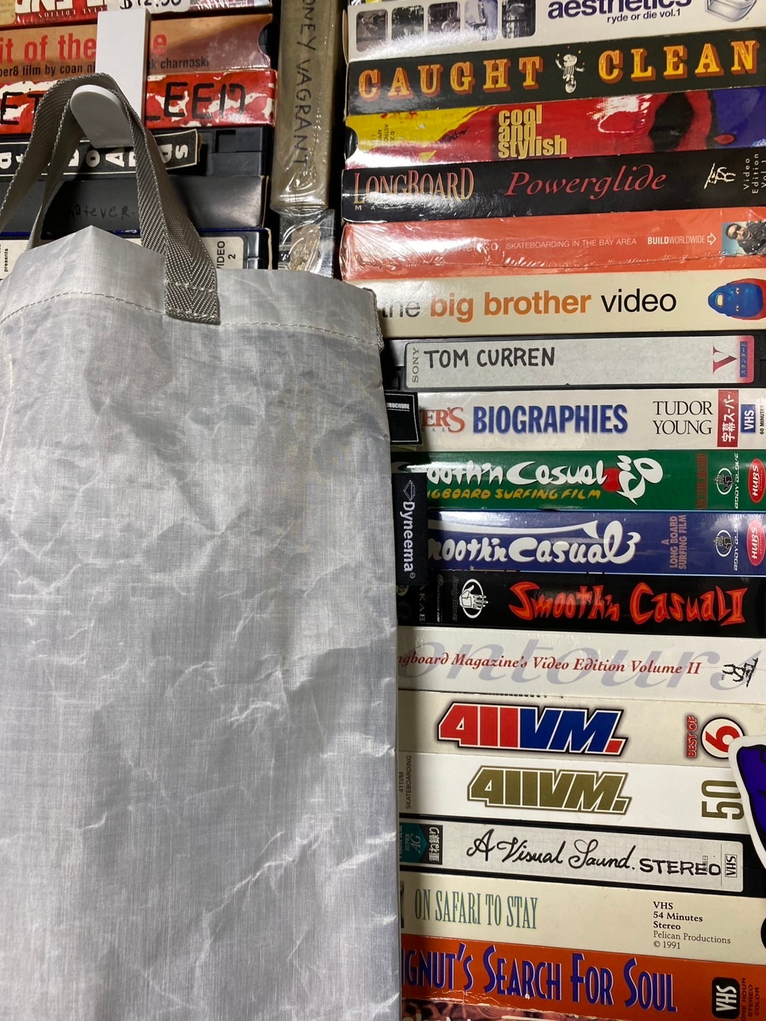 BROCHURE DYNEEMA SHOULDER TOTE