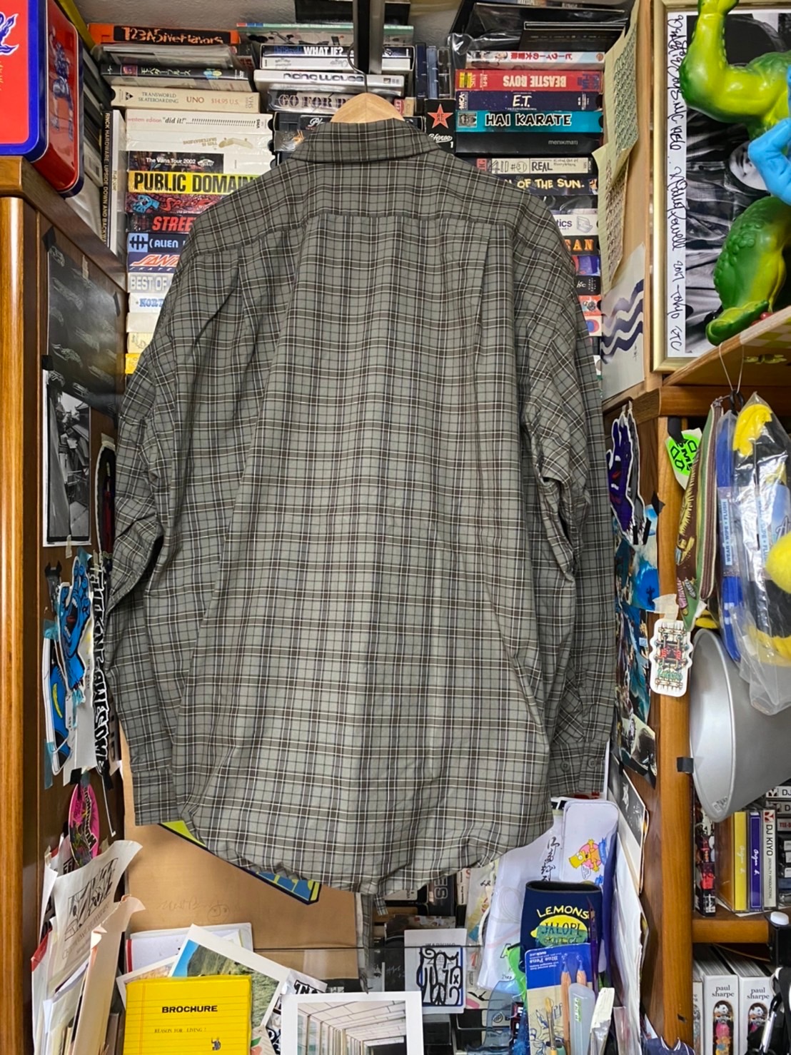 BROCHURE GENERALLY SHIRTS