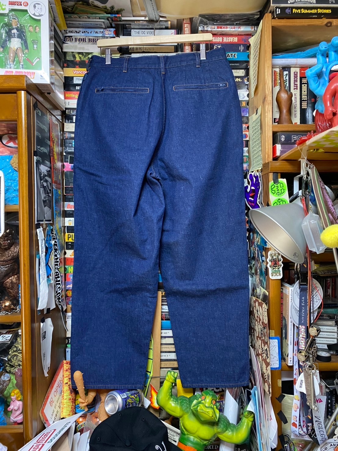 BROCHURE 1P HEATHER DENIM