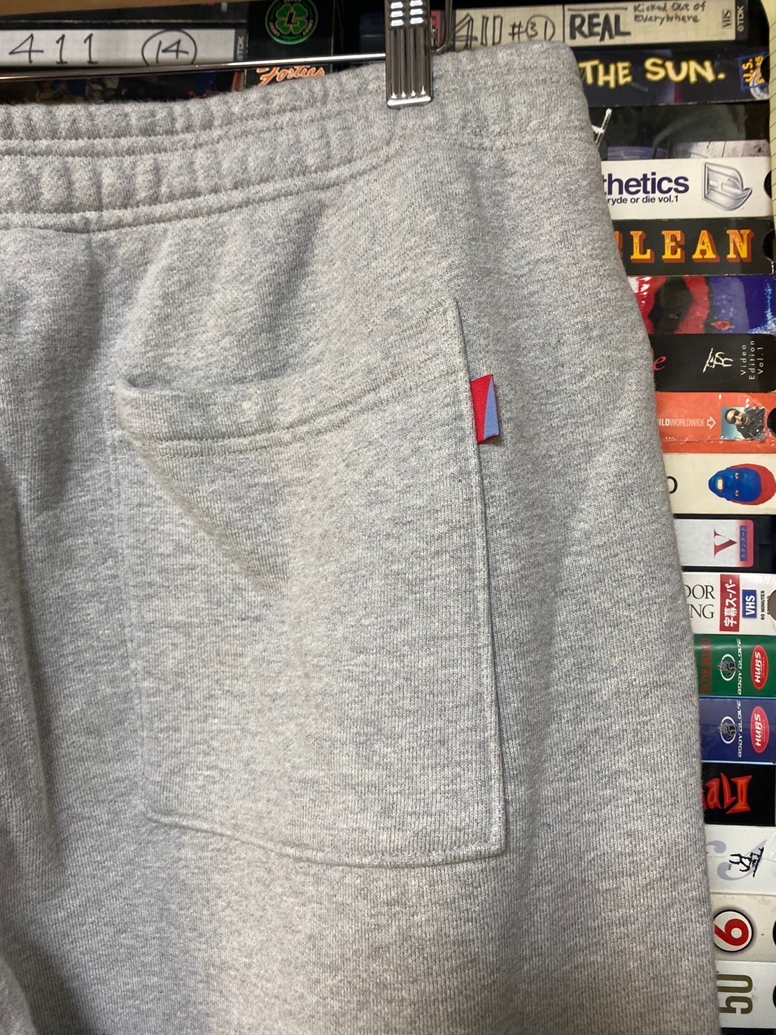 nevver �� BROCHURE PANTS