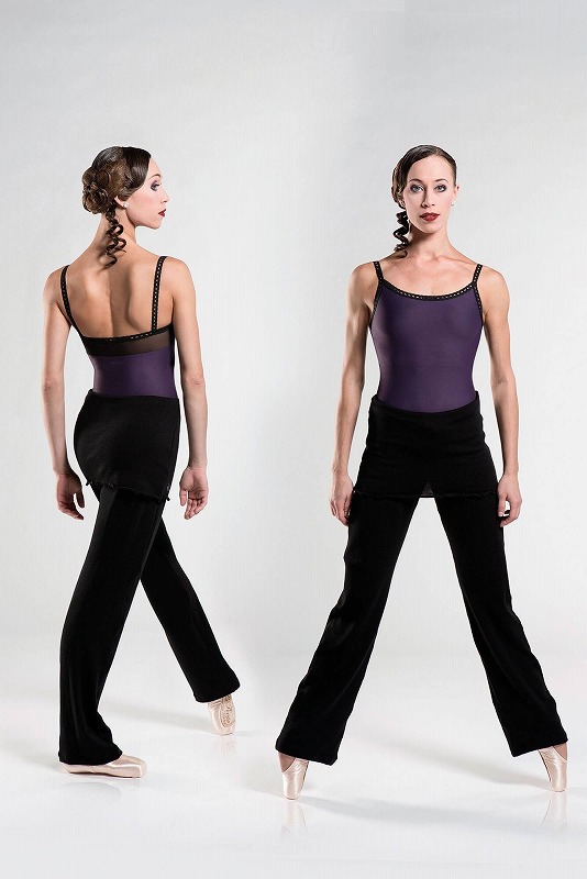 WEARMOI 　スカート付きニットパンツ　UTAMI