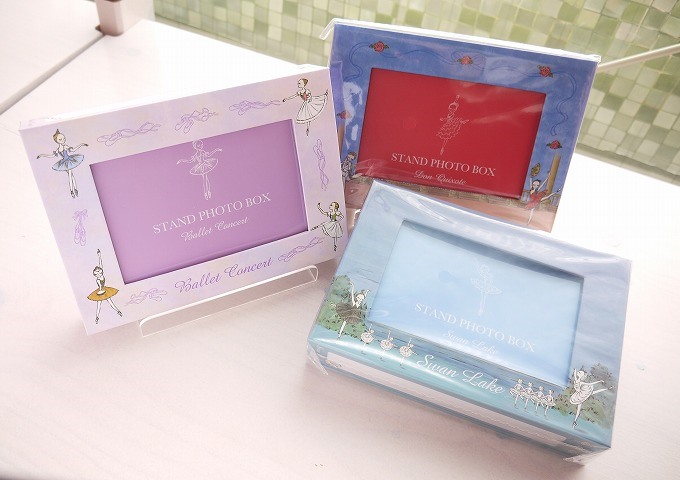 【イツコルベイユ】　フォトボックス