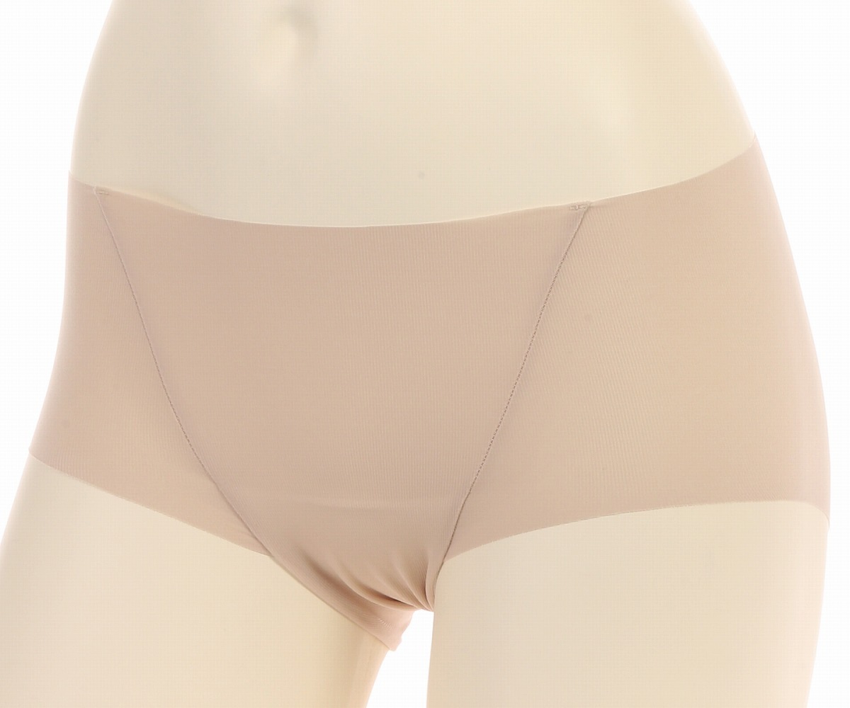 ATSUGI  スポーツ用サニタリーショーツ　ウエスト、足口テープレスでムレにくい！