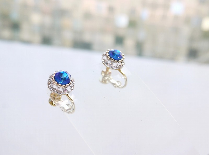 ～Atelier Petite Rose～　スワロフスキーイヤリング　“Medora”