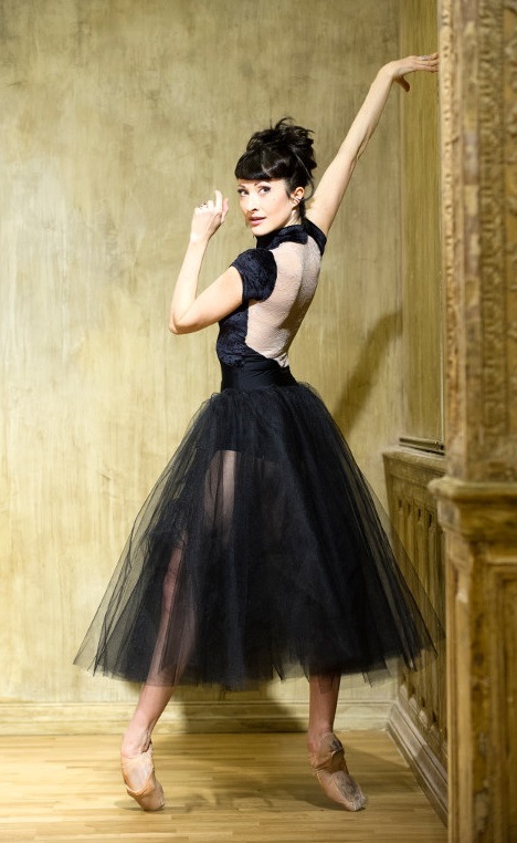 <お好きなお色でお作りします>シアラヴォラコレクション~ Ballet Rosa ベロアバイクタード ISABELLA