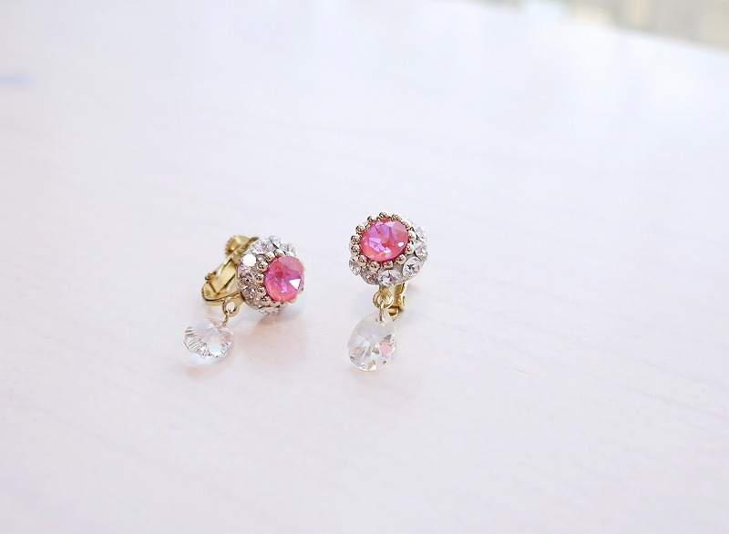 ～Atelier Petite Rose～　スワロフスキーイヤリング　“Rose”