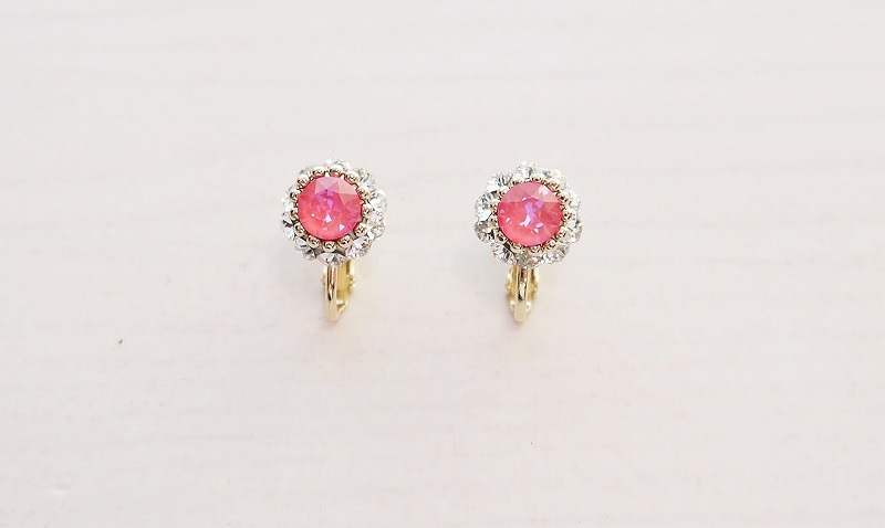 ～Atelier Petite Rose～　スワロフスキーイヤリング　“Rose”