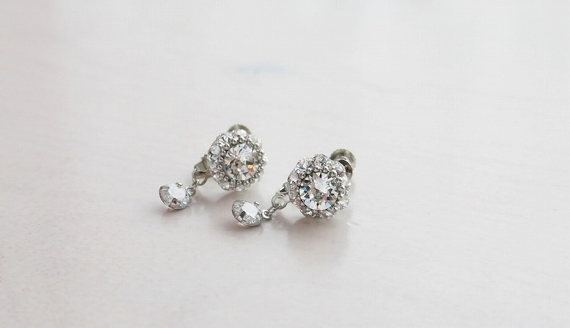 ~Atelier Petite Rose ~ スワロフスキーイヤリング “Aurora”