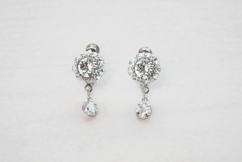 ~Atelier Petite Rose ~ スワロフスキーイヤリング “Aurora”