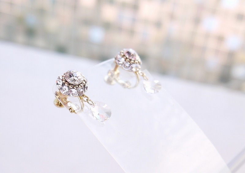 ~Atelier Petite Rose ~ スワロフスキーイヤリング “Aurora”