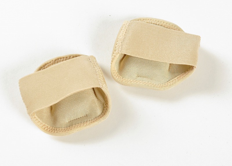 国産　ヘルスポイント社　　足裏アーチサポートパッド( 大人、キッズ）2個1組