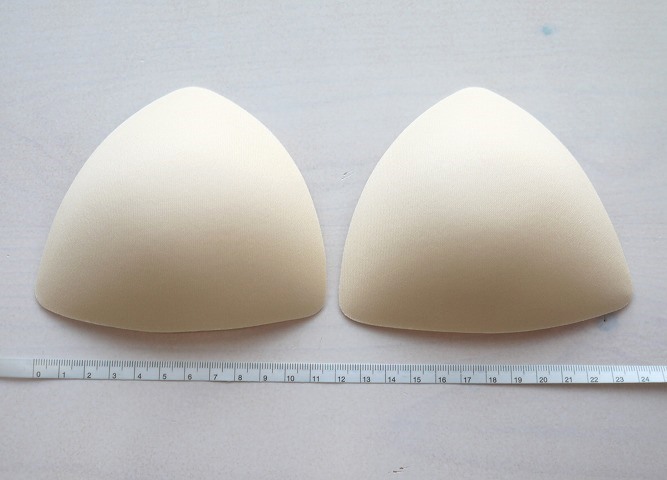 【VIDA/ヴィーダ】　ボリュームバストカップ　日本製