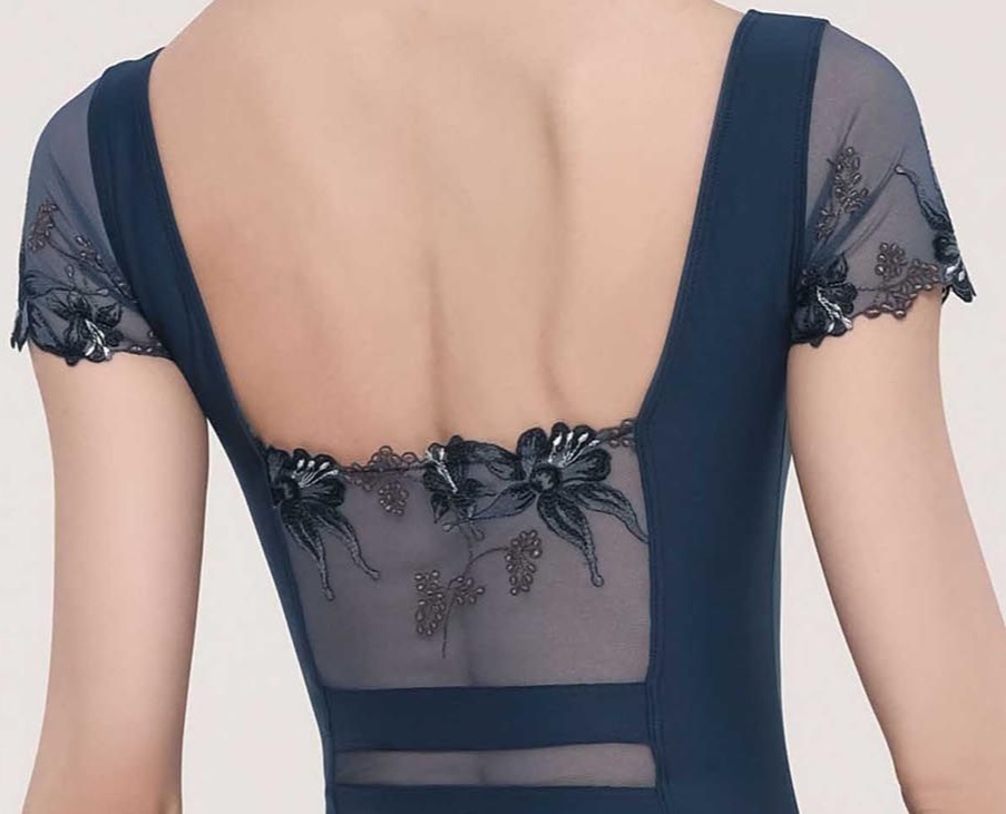 WEARMOI 　フローラル刺繍レース半袖レオタード　LISERON