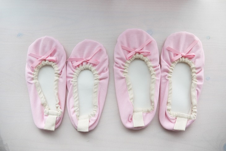 発表会の必需品！バレエシューズカバー