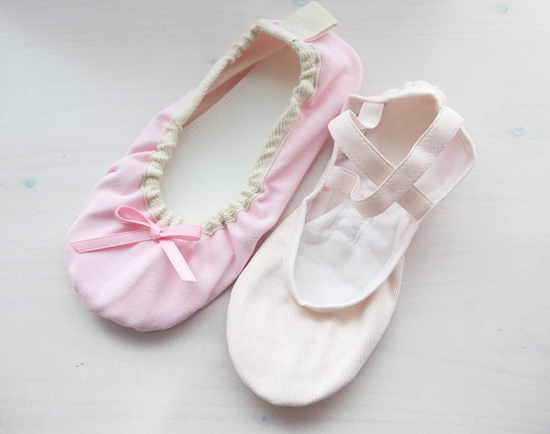 発表会の必需品！バレエシューズカバー