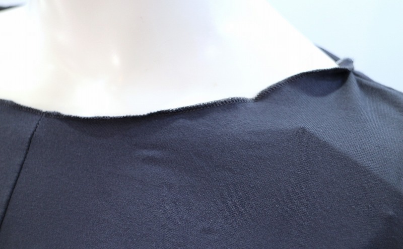 【Ballet Rosa】　長袖ショート丈ツイストトップス　MEGUMI