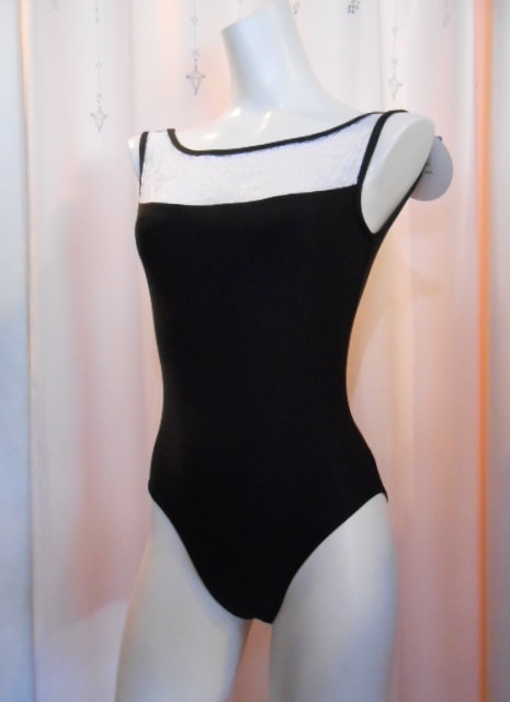 【お好きなカラーで作製いたします】Ballet Rosa ノースリーブレオタード　CAMILA（ライクラ）