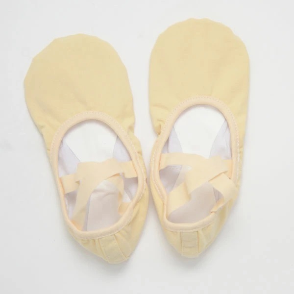 DD　足裏がとてもフィットして床を感じやすいです！DDスーパースプリットシューズ